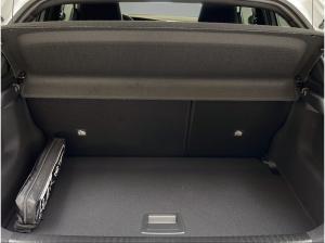 Opel Mokka Edition inkl. Allwetterreifen, Komfort-  & Winterpaket