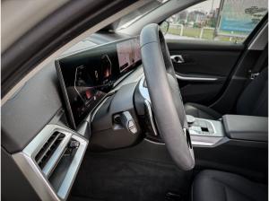 BMW 318 318i PA + SHZ. + DA + uvm.