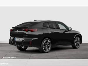 BMW X2 sDrive20i M Sport AHK Pano DA+ H/K 19'' Memory