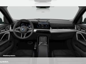 BMW X2 sDrive20i M Sport AHK Pano DA+ H/K 19'' Memory