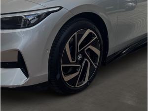 Volkswagen ID.7 Tourer Pro +WÄRMEPUMPE+AHK+KAMERA+