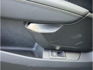 Audi RS e-tron GT performance Carbon/S-Sitze pro/Laser/HuD/Massage/360°