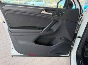 Volkswagen Tiguan R 2.0 TSI DSG 4M 360° HK NAVI MATRIX