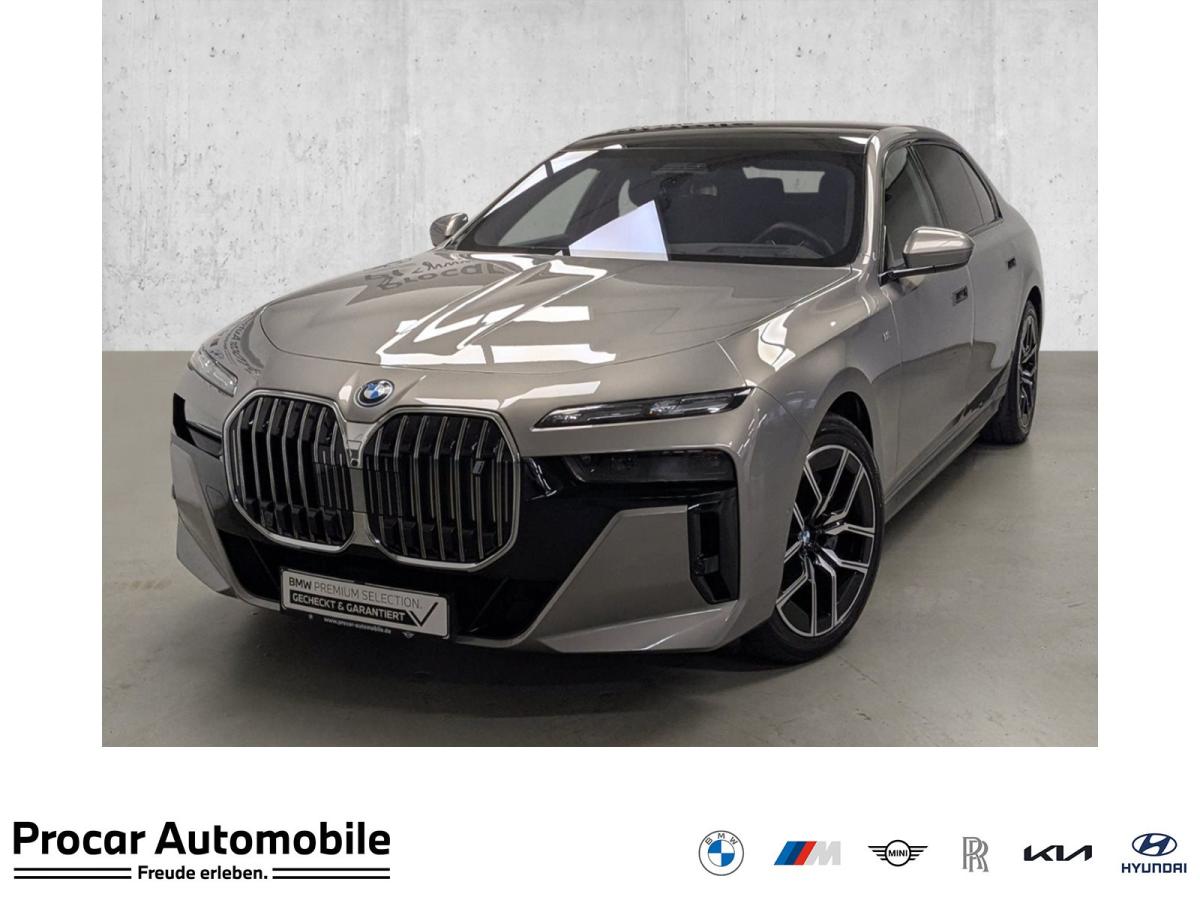 BMW i7 eDrive50 M Sport Fond Entertainment B&W SkyLounge