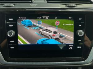 Volkswagen Touran 1.5 TSI Comfortline DSG 7-Sitzer AHK
