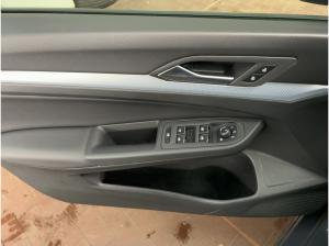 Volkswagen Golf VIII 1.5 eTSI Goal DSG AHK RearView GJR