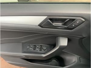 Volkswagen T-Roc 2.0 TDI Goal DSG LED AHK Sitzhzg Rear View