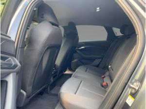 Audi A6 e-tron A6 Sportback e-tron S line AHK LM21