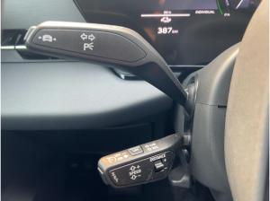 Audi A6 e-tron A6 Sportback e-tron S line AHK LM21