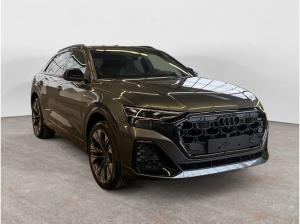 Audi Q8 SUV TFSI e quattro 360 kW tiptronic 0,5% sofort verfügbar!