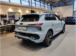 Audi Q3 SUV e-hybrid S tronic UPE73 0,5% sofort verfügbar!