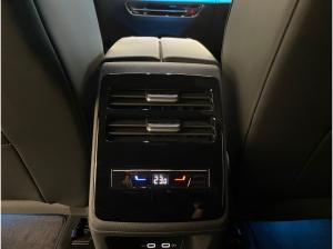 Volkswagen ID.7 Tourer GTX 4Motion 250kW - Matrix-LED IQ.Drive HUD Wärmepumpe Area View AHK Navi SHZ DCC LM