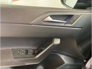 Volkswagen Taigo R-Line 1.0 TSI 85kW - Matrix LED SHZ  LM Navi ACC PDC GJR CarPlay Digital Cockpit
