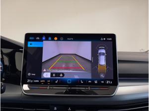 Volkswagen Golf VIII Lim. GOAL 2.0 TDI 110kW DSG - LED Plus ACC AHK Navi Rear View SHZ LM CarPlay PDC GJR MFL