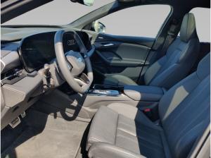 Audi Q6 e-tron S line 76 kWh AHK Luftfed Pano Matrix