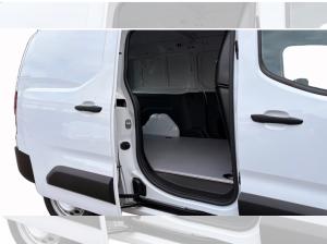 Toyota Proace City L2 verblecht 4-türig Meister 1,5 D-4D