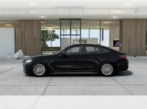 BMW i4 Gran Coupé || DrivingAssist. Kamera
