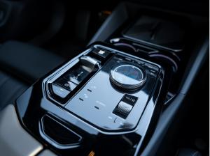 BMW 520 d Tour M-Sport 20 ACC AHK PANO Sitzlüft H&K