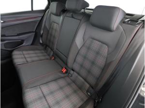 Volkswagen Golf VIII 2.0 TSI GTI DSG+ACC+LED+RFK+PDC+APP