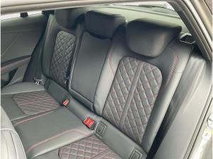 Audi Q2 S-Line 35 TFSI Matrix AHK ACC Keyless