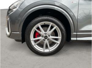 Audi Q2 S-Line 35 TFSI Matrix AHK ACC Keyless