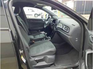 Volkswagen T-Roc 1.5 TSI DSG R-LINE +AHK +LED +ACC +RKAM +VIRTUAL +NAVI +SHZ +17" +APP +