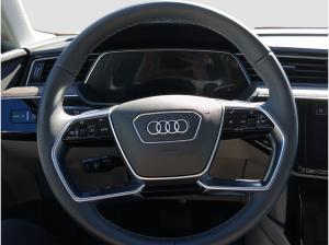 Audi Q8 e-tron 55 quattro advanced Standklima Navi Matrix Parkassistent