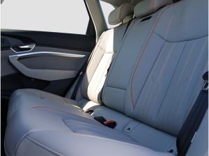 Audi Q8 e-tron 55 quattro advanced Standklima Navi Matrix Parkassistent