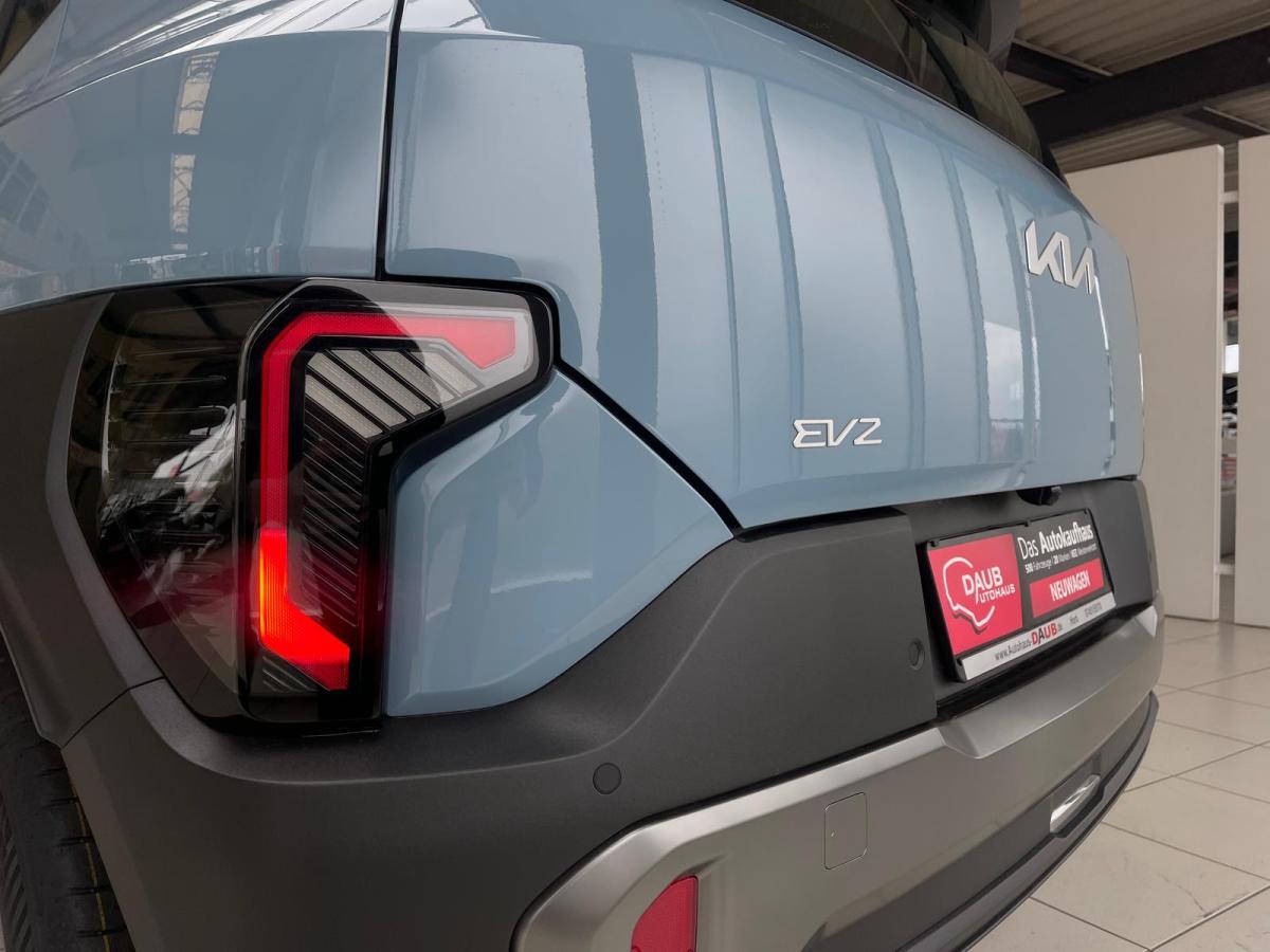 Kia EV2