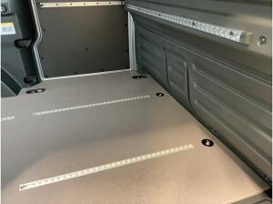 Volkswagen ID.Buzz Cargo Pro *SOFORT* AHK NAVI MATRIX ACC SHZ ALLWETTER 5J-GAR