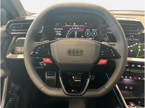 Audi RS3 RS 3 Limousine S tronic AUT Fernlichtass. HUD LM