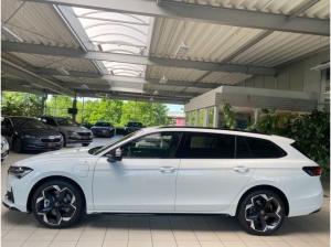 Skoda Superb Combi Sportline 1,5 TSI iV 6-Gang-DSG sofort verfügbar