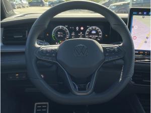 Volkswagen Tayron R-Line 1.5 l eHybrid AHK