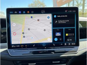 Volkswagen Passat R-Line 1.5 l eHybrid AHK*SOUND