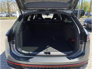 Volkswagen Passat R-Line 1.5 l eHybrid AHK*SOUND