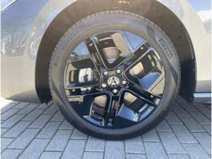 Volkswagen Passat R-Line 1.5 l eHybrid AHK*SOUND