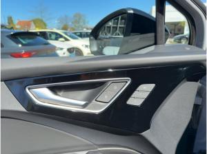 Audi Q4 e-tron Q4 Sportback 45 e-tron S line Matrix Navi ACC
