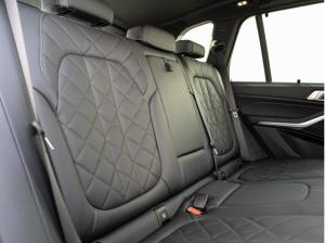 BMW X5 xDrive30d M-Sport AHK PANO KoZg S-Glas 4x SHZ
