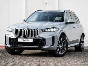 BMW X5 xDrive30d M-Sport AHK PANO KoZg S-Glas 4x SHZ