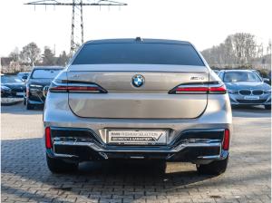 BMW i7 M70 xDrive M Sport+Multistitze+Skylounge+Executive Drive Pro+Bowers & Wilkins+Massagesitze+Automatik