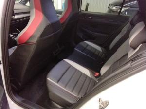 Volkswagen Golf VIII Lim. GTI Clubsport 2.0 TSI 221kW DSG - Matrix-LED ACC Pano HUD Area View Navi SHZ LM PDC MFL