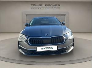 Skoda Octavia SOFORT VERFÜGBAR! Combi Tour AHK Navi HUD 360° eHeck