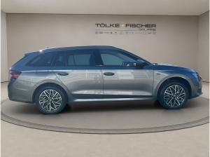 Skoda Octavia SOFORT VERFÜGBAR! Combi Tour AHK Navi HUD 360° eHeck