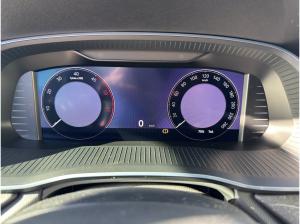 Skoda Octavia SOFORT VERFÜGBAR! Combi Tour AHK Navi HUD 360° eHeck