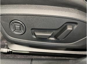 Audi RS3 RS 3 Sportback S tronic AUT Fernlichtass. HUD LM
