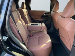 Mitsubishi Outlander Top Luxury mit Standheizung und 360-Grad-Kamera