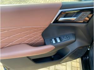 Mitsubishi Outlander Top Luxury mit Standheizung und 360-Grad-Kamera