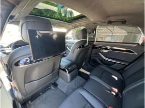 Audi S8 TFSI / tiptronic
