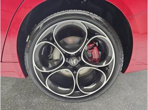 Alfa Romeo Giulia GIULIA 2.2 DIESEL 16V Q4 VELOCE TECHNOLOGIE PAKET