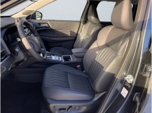 Mitsubishi Outlander Top mit Standheizung und 360-Grad-Kamera